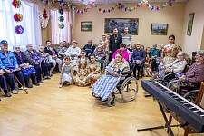 Концерт в социальном центре Ветеран