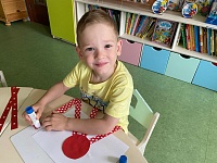 Аппликация в дошкольной группе.