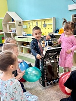 Чествуем наших именинников!