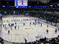 Все на хоккей!