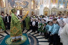 Праздник Святой Троицы: День радости и добрых дел!