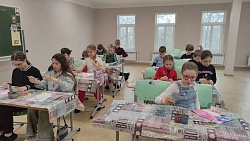 Занятия в Воскресной школе в первое воскресенье после Пасхи