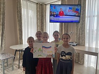 С Днем России!