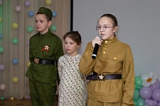 Детскому социальному центру при Троицком храме – 17 лет!