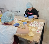 Традиция печь пироги: от бабушкиных рецептов к современным хозяюшкам