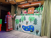 В гостях у сказки. Кукольный театр "За очагом"