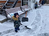 Зимние приключения наших малышей